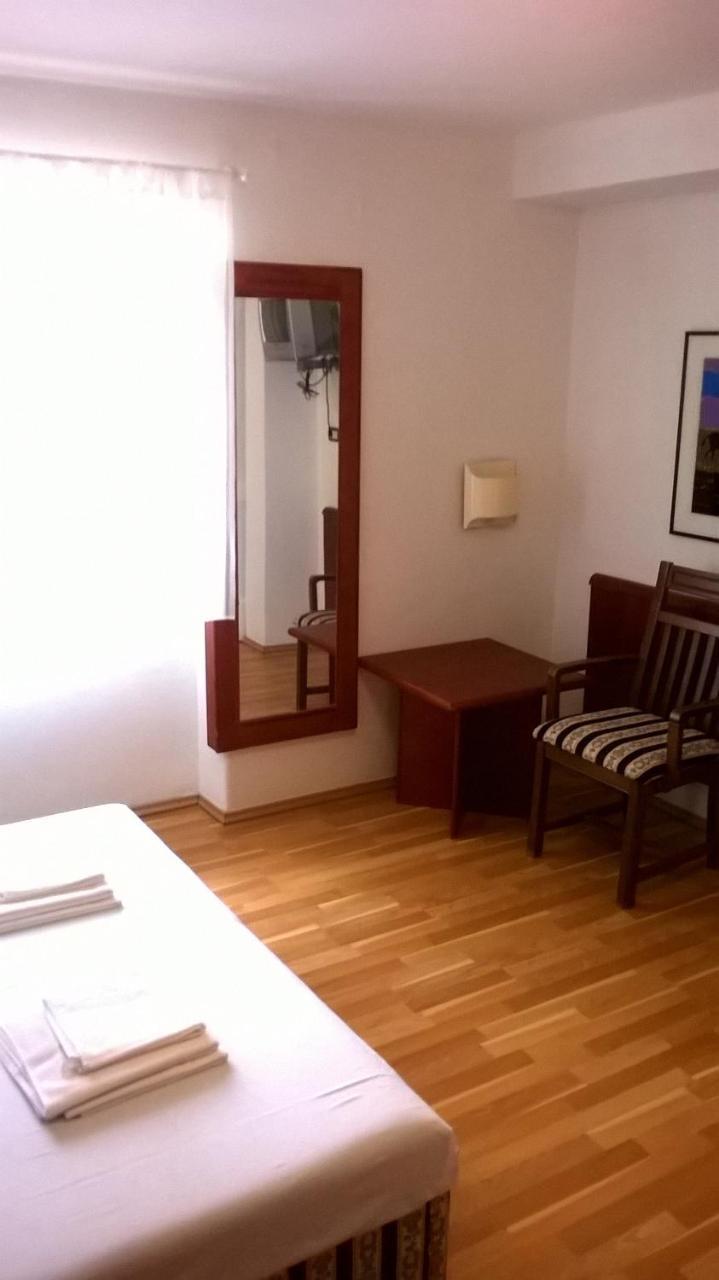 Villa Mozart Veli Losinj Bagian luar foto