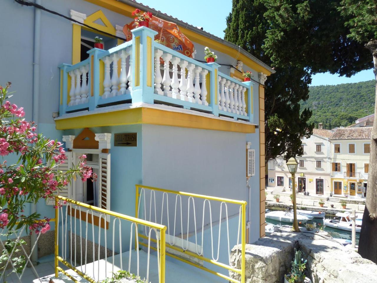 Villa Mozart Veli Losinj Bagian luar foto
