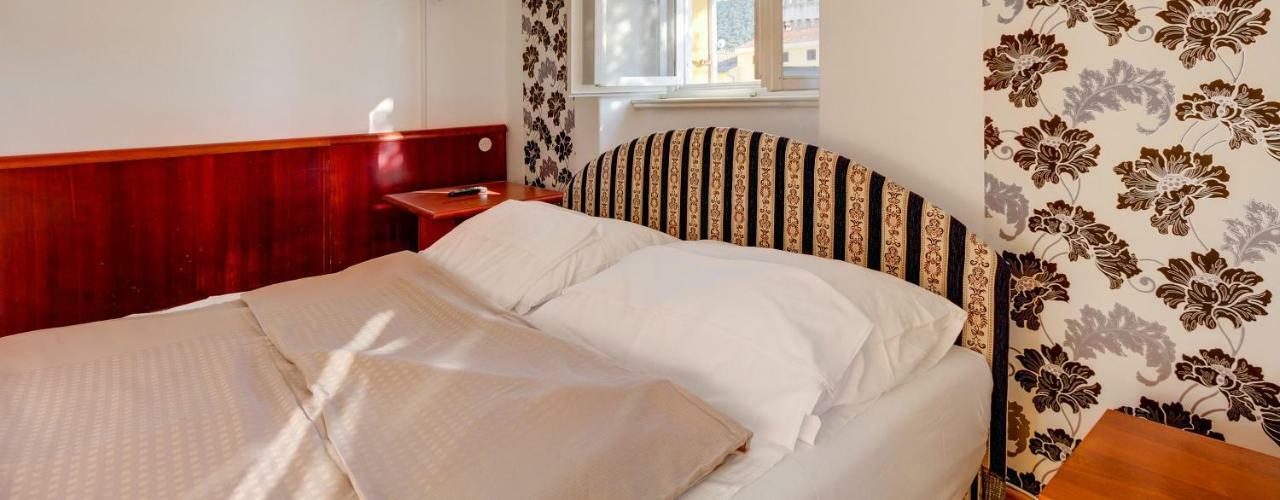 Villa Mozart Veli Losinj Bagian luar foto